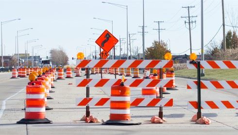 construction zone in middle of road